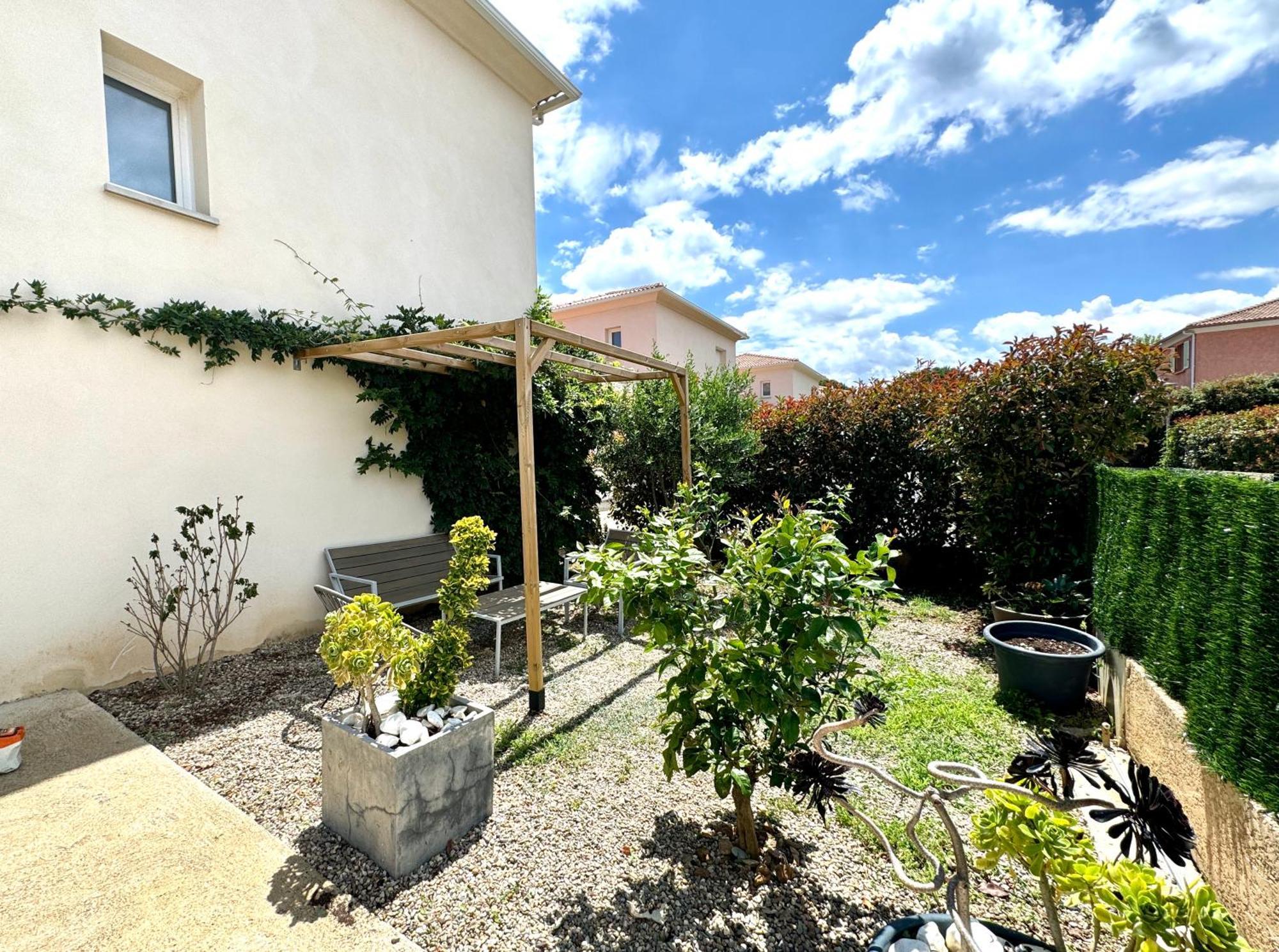 Jolie Maison Borgo Trois Chambres Trois Salles De Bain Ngoại thất bức ảnh