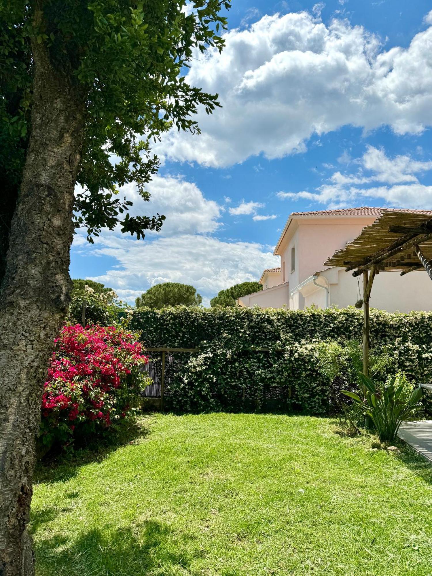 Jolie Maison Borgo Trois Chambres Trois Salles De Bain Ngoại thất bức ảnh